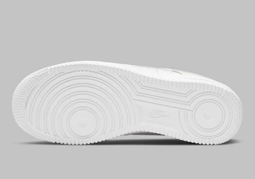 Air Force 1 Swooshes Sail