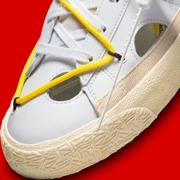 Off White x Nike Blazer Low White Red