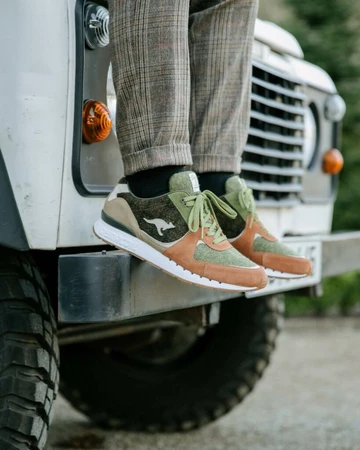 Harris Tweed x KangaROOS ROOStraditions Coil R2