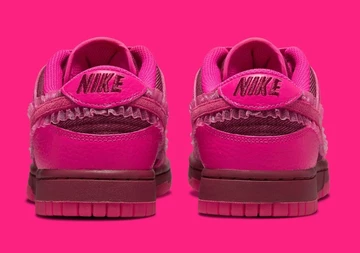 Nike Dunk Low Valentines Day 2022