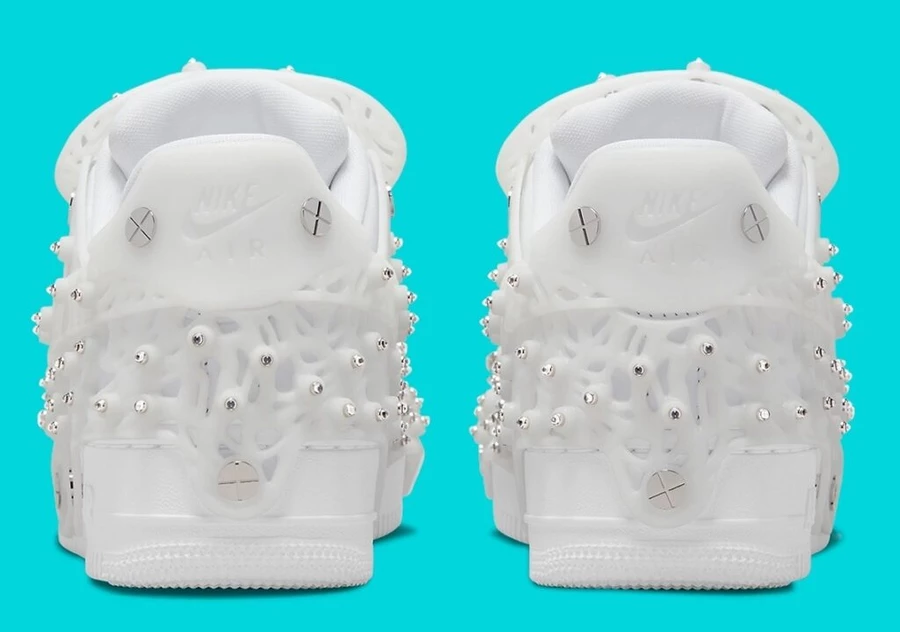 Swarovski x Nike Air Force White CV7668-100 Dead Stock