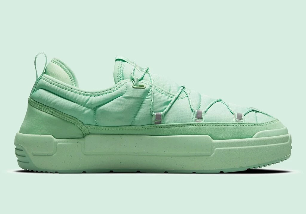 Nike Offline Pack Enamel Green CT3290-300 | Dead Stock