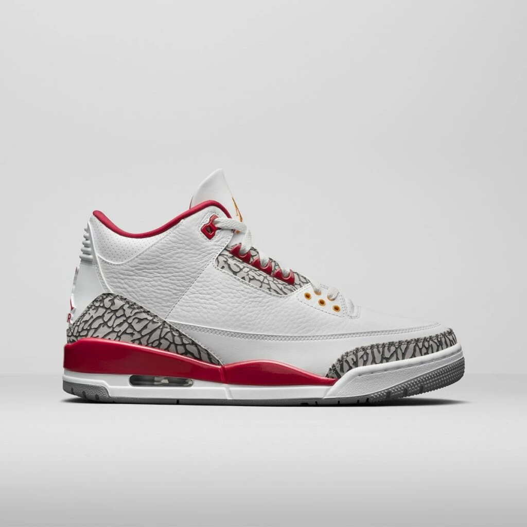 Jordan 3 red cardinal sold size 2.5