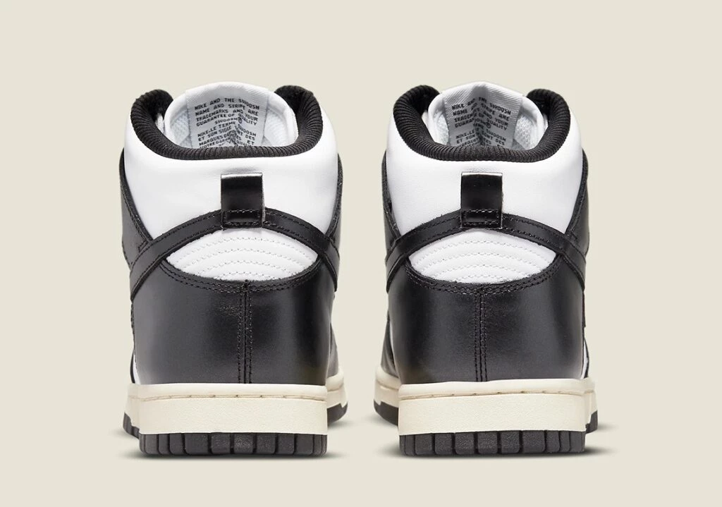 Nike Dunk High Vintage Panda DQ8581-100 | Dead Stock