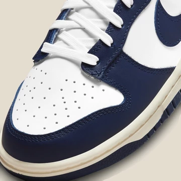 Nike Dunk Low Vintage Navy