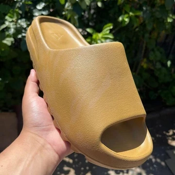 Yeezy Slide Ochre