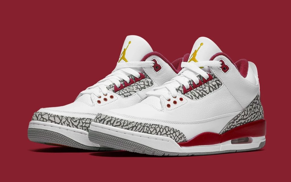 Jordan 3 red cardinal sold size 2.5