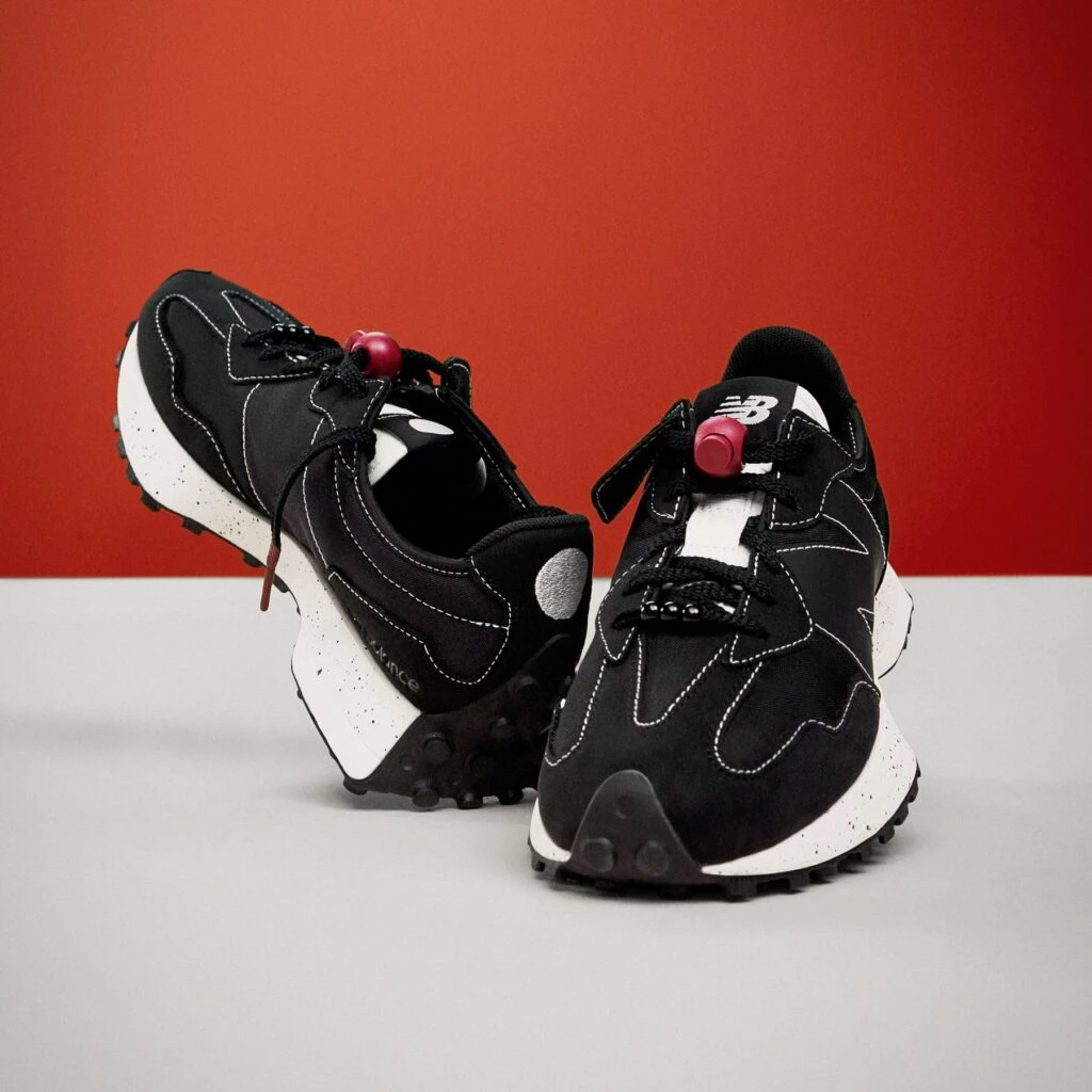 COLORS×STUDIOS x New Balance ☆ MS327CT ‘ブラック’ COLORS×STUDIOS × New Balance 327 MS327CT 
