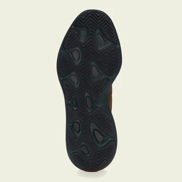 Yeezy 700 V3 Copper Fade