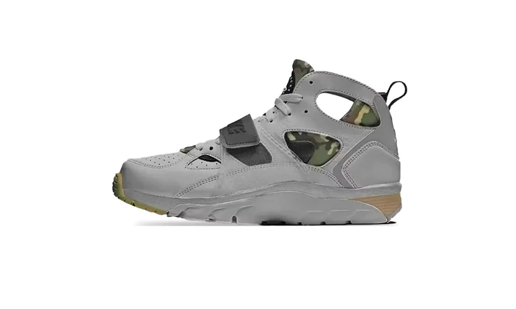 Corteiz x Nike Air Trainer Huarache Light Bone