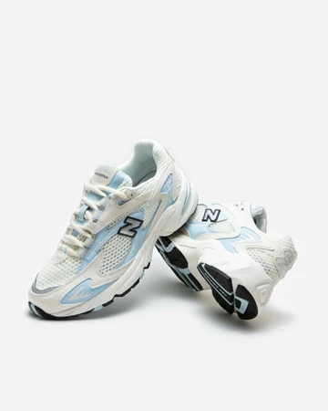 Naked Copenhagen New Balance 725