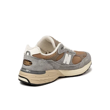 New Balance 993 Shadow Grey Made in USA schräg von hinten