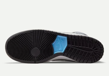 Nike SB Dunk High Medium Grey