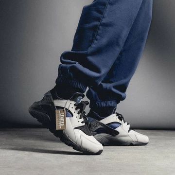 Nike Air Huarache LE Midnight Navy