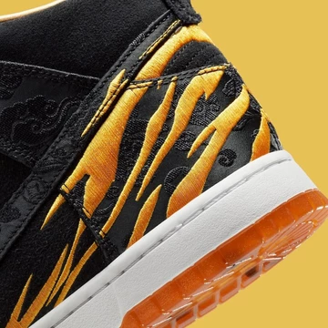 Nike Dunk High Year of the Tiger