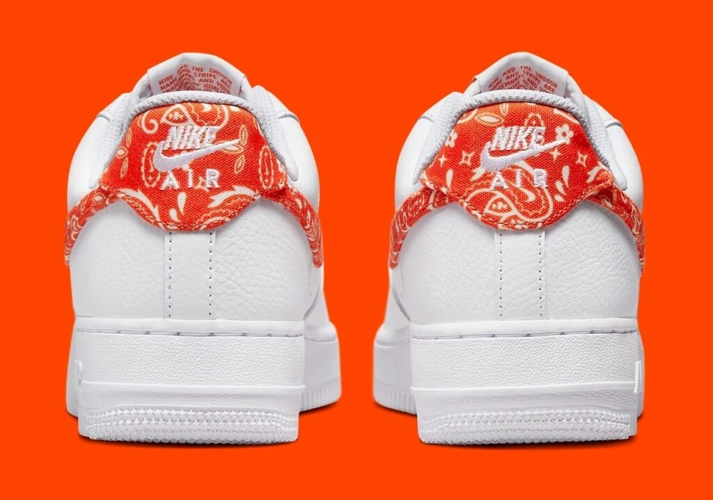 靴/バッグ NIKE AIR FORCE 1 '07 ESSENTIALS "PAISLEY ORANGE Nike Air Force 1 Orange Paisley Sneaker Review QuickSchopes 303