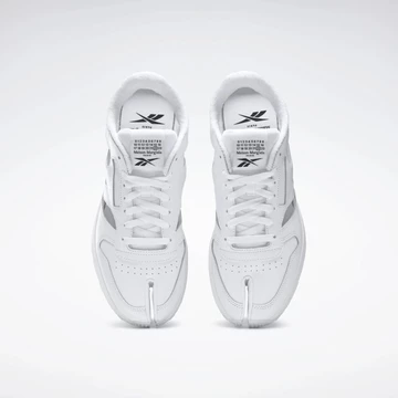 Maison Margiela Reebok Classic Leather DQ Low White