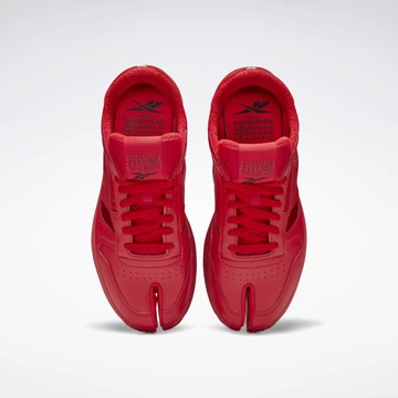 Maison Margiela Reebok Classic Leather DQ Low Red