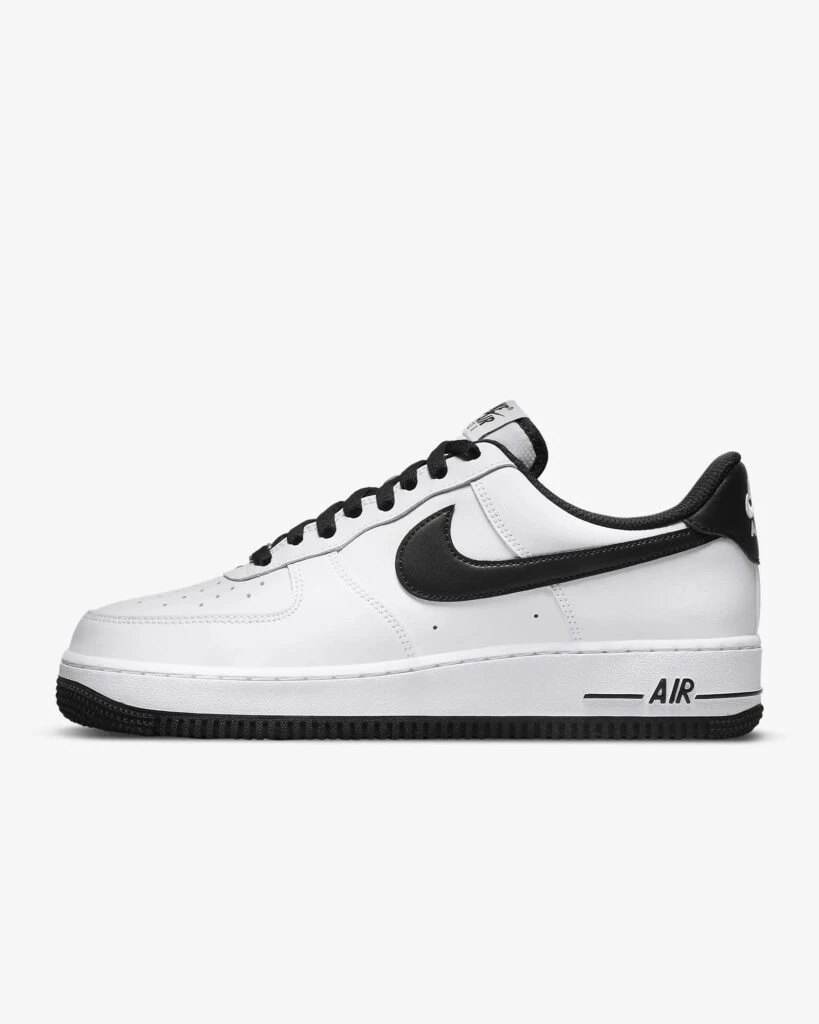 Air Force 1 White Black DH7561 102 Dead Stock