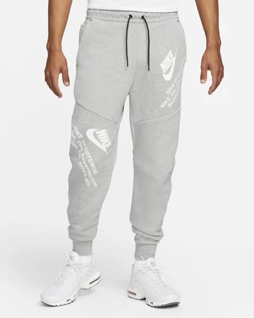 Nike News - Half Zip Hoodie and new Jordan Apparel