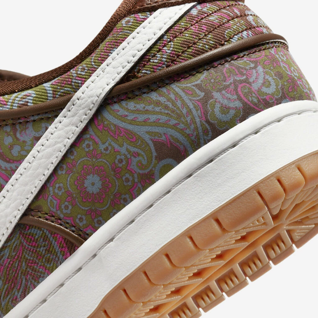 Nike SB Dunk Low Paisley Brown DH7534-200 | Dead Stock