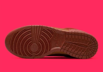 Nike Dunk Low Disrupt 2 Desert Bronze