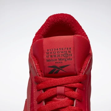 Maison Margiela Reebok Classic Leather DQ Low Red