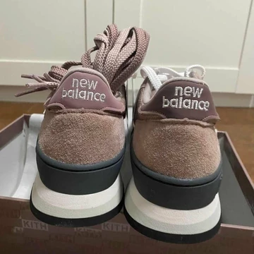 Kith New Balance 990