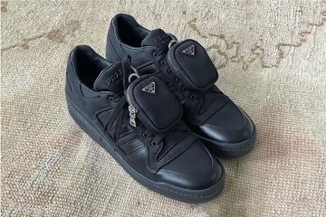 Der Prada x adidas Forum Black kommt am 13. Januar