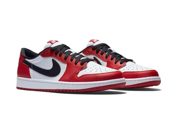 Jordan 1 Low Chicago