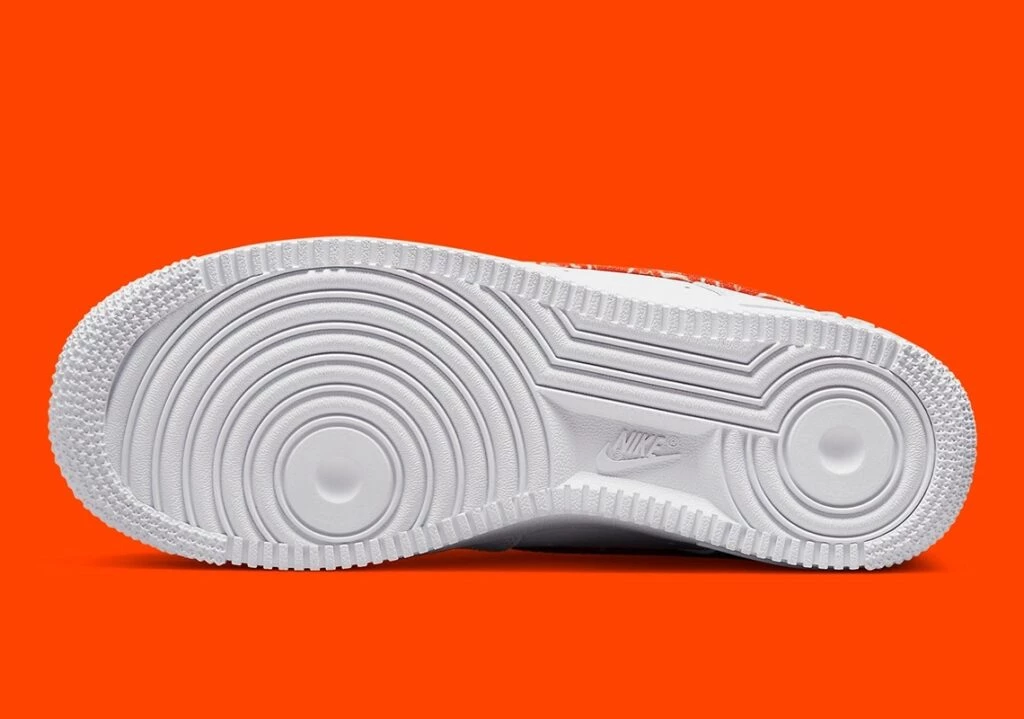 【NIKE】DJ9942-102★エアフォース1 '07 ロー★Orange Paisley DJ9942-102] Womens Nike Air Force 1 Low 'Orange Paisley