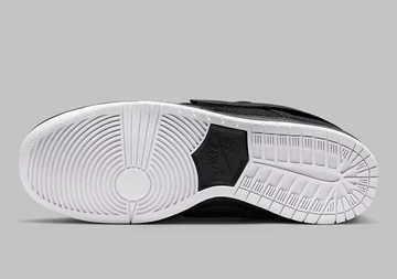 Nike SB Dunk Gnarhunters