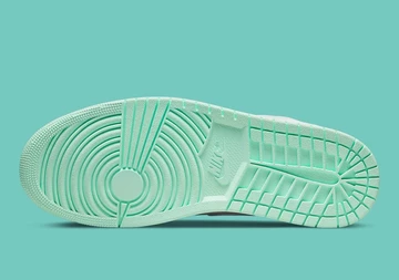 Jordan 1 Mid Blue Mint