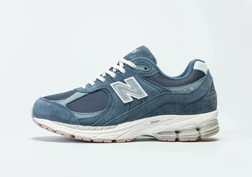 The New Balance 2002 Suede Pack comes with four colourways