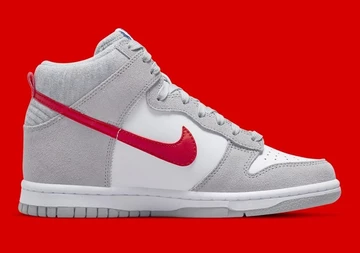 Nike Dunk High Athletic Club GS