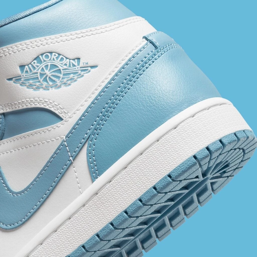 靴 NIKE AIR JORDAN 1 MID UNC NIKE WMNS AIR JORDAN 1 MID 