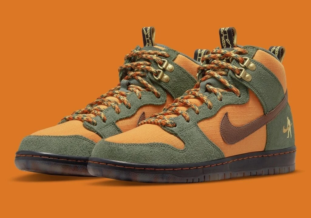 Passport Nike SB Dunk High Workboots DO6119-300 | Dead Stock