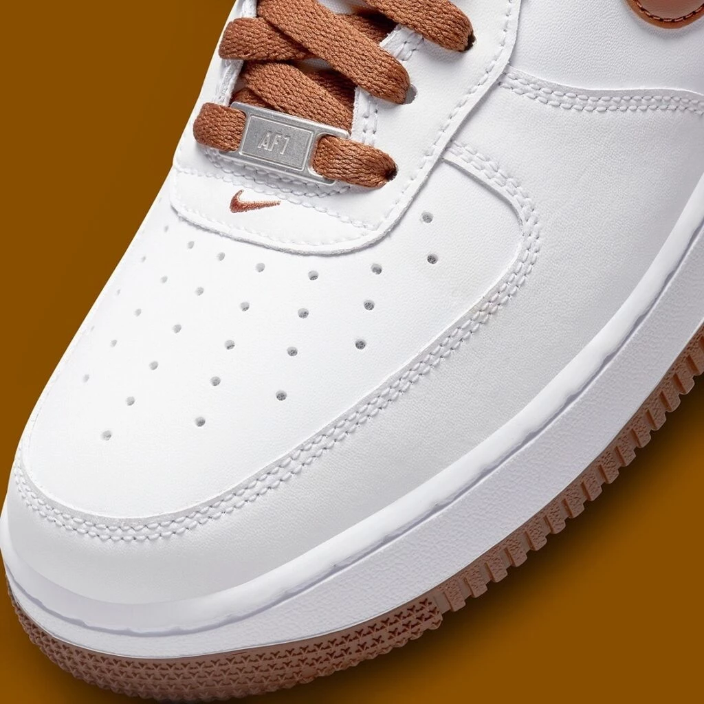 Air Force 1 Low Pecan DH7561-100 | Dead Stock