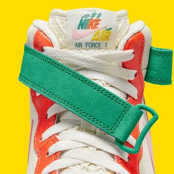 Air Force 1 Mid Bleached Coral