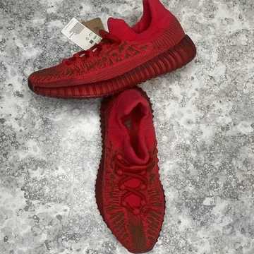 Yeezy 350 V2 CMPCT Slate Red