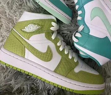 Wir haben erste Bilder vom Air Jordan 1 Mid Green Python