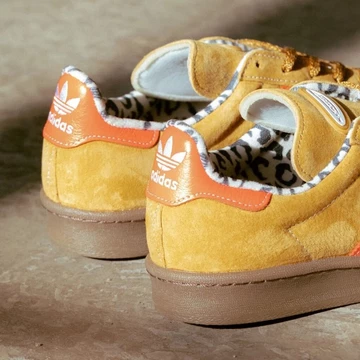 XLARGE adidas Campus Mesa