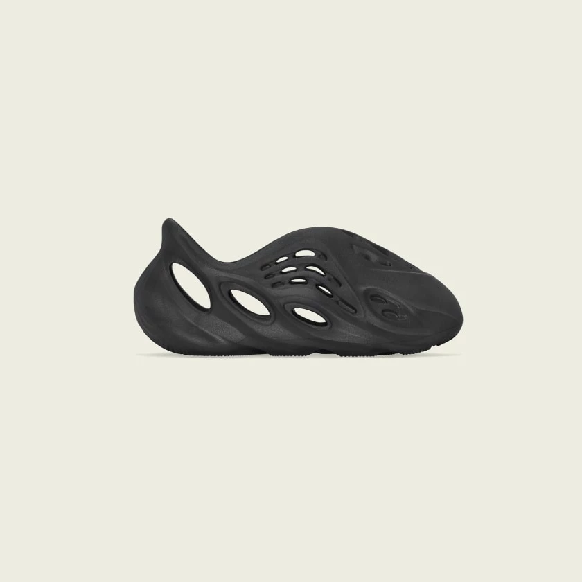 Yeezy Foam Runner Onyx HP8739 | Dead Stock