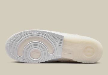 Air Force 1 React Coconut Milk