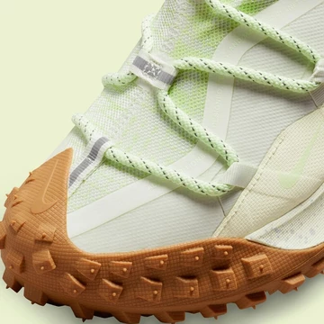 Nike ACG Mountain Fly Low GORE-TEX Sea Glass
