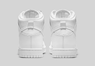 Nike Dunk High Pearl