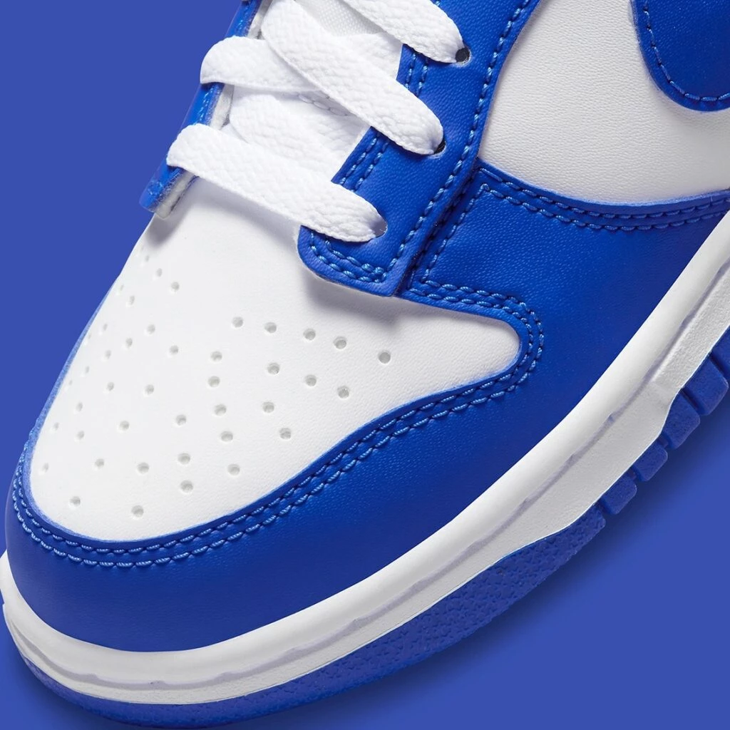 Nike Dunk Low Kentucky DV7067-400 | Dead Stock