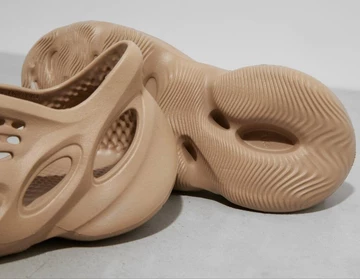 Yeezy Foam Runner Mist