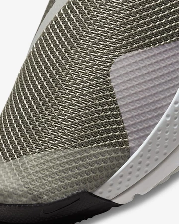 Nike Go FlyEase Light Army