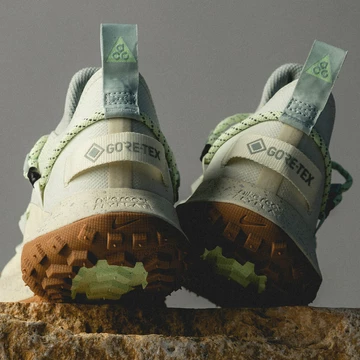 Nike ACG Mountain Fly Low GORE-TEX Sea Glass